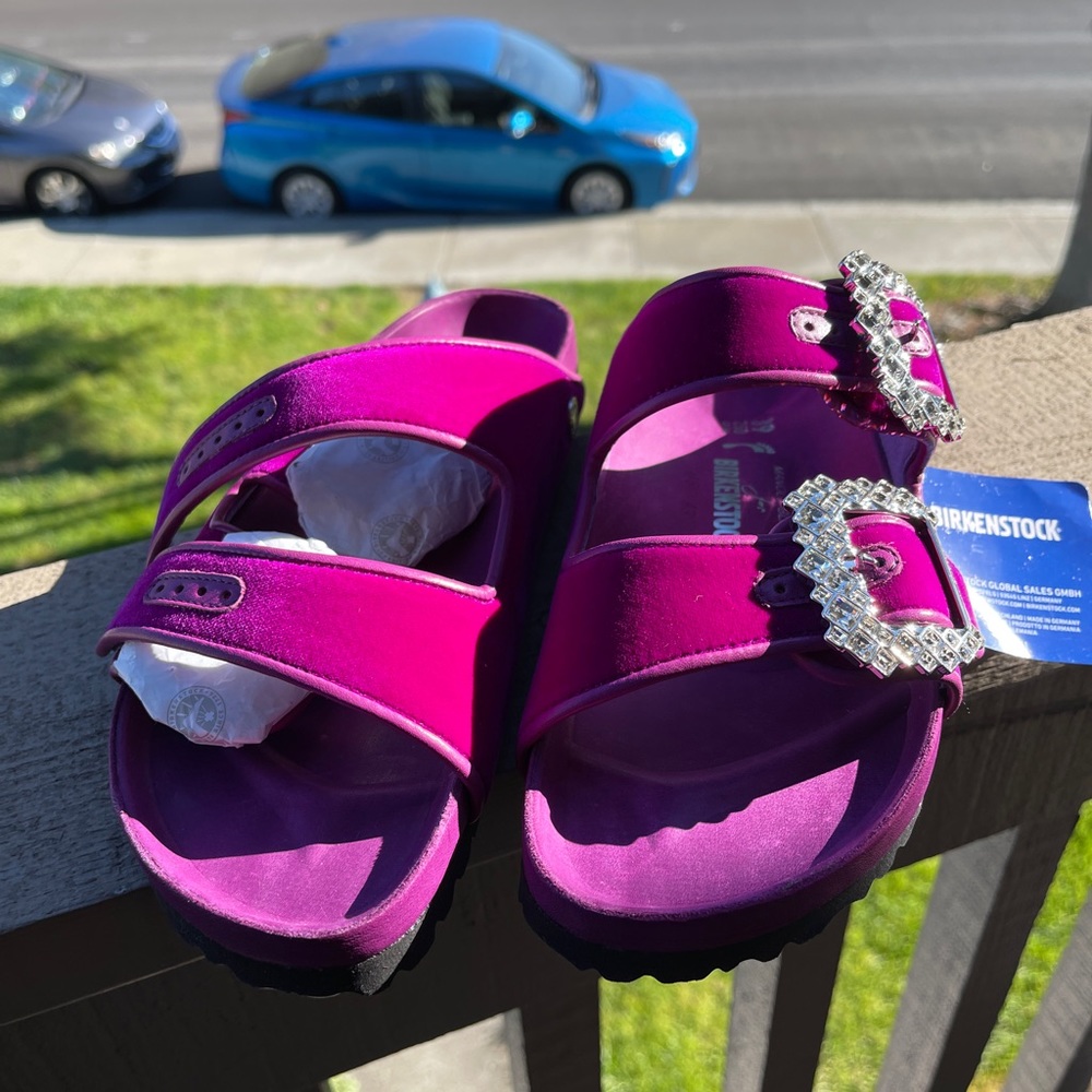 Brand new Birkenstock x manolo